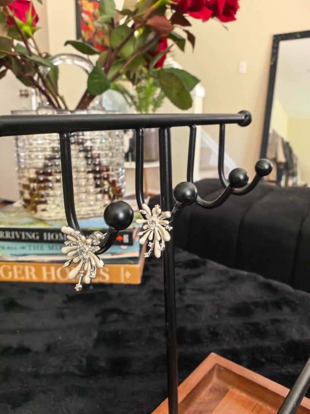 earrings - Picture 2 of 2